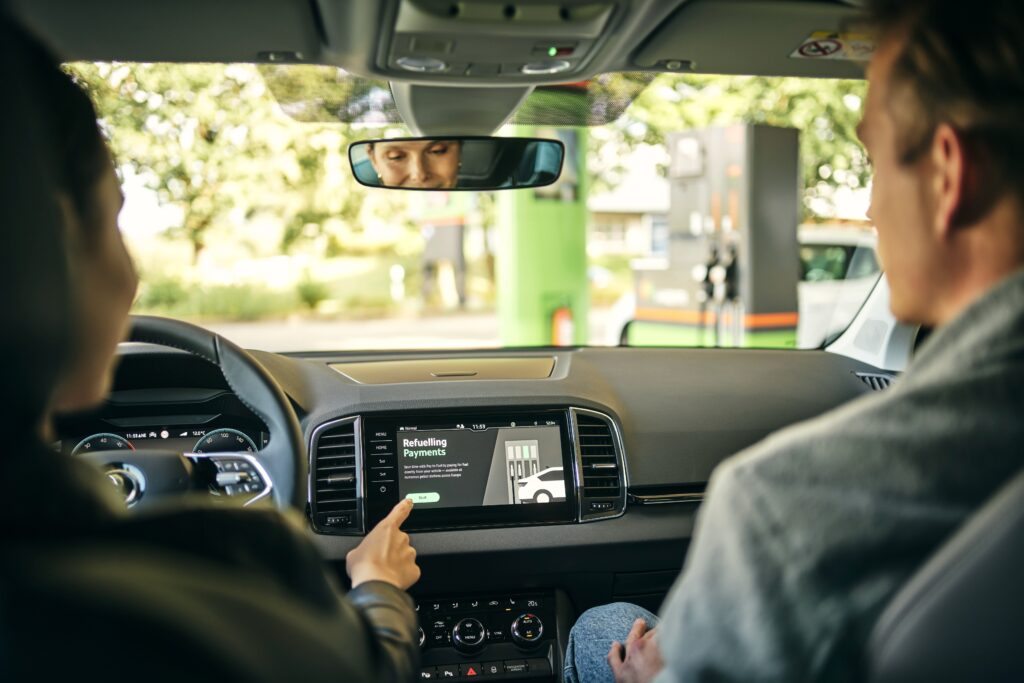 Škoda Partners with Parkopedia to Introduce Convenient in-car Payments