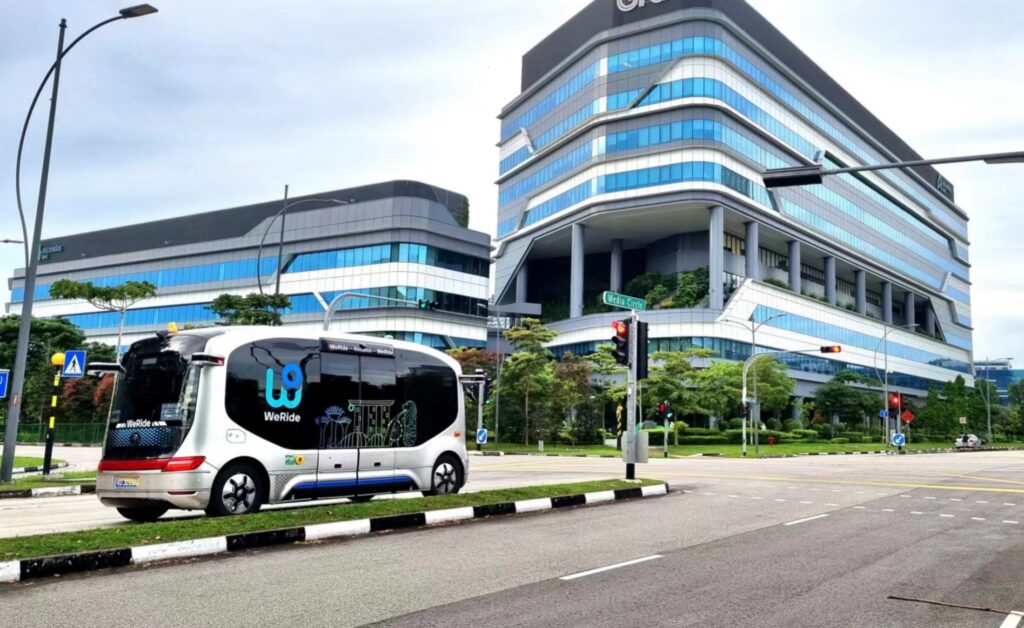 WeRide Obtains the Singapore M1 and T1 License